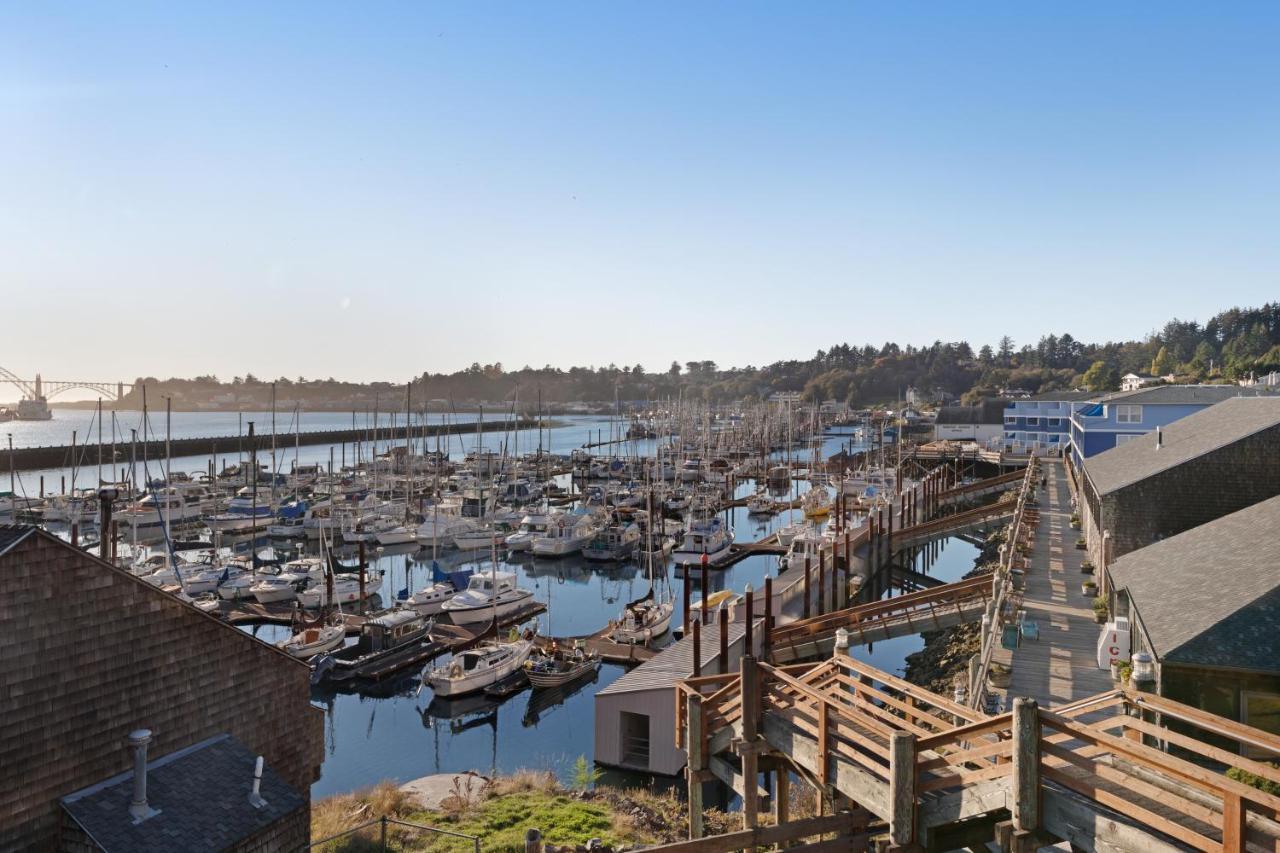 Embarcadero Bay View * Tour de Newport